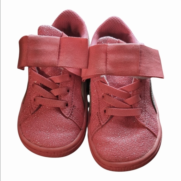 Puma Kids Sparkly Pink Sneakers-Size 6C EUC - Picture 3 of 6